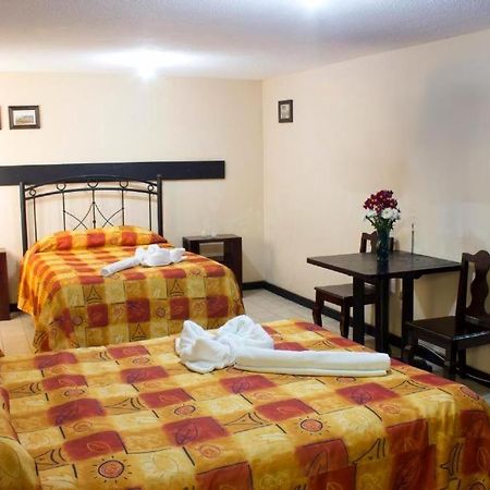 Villas Hotel צ'ולולה מראה חיצוני תמונה